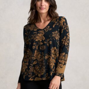 V-Neck Relaxed T-Shirt - Winter Foliage