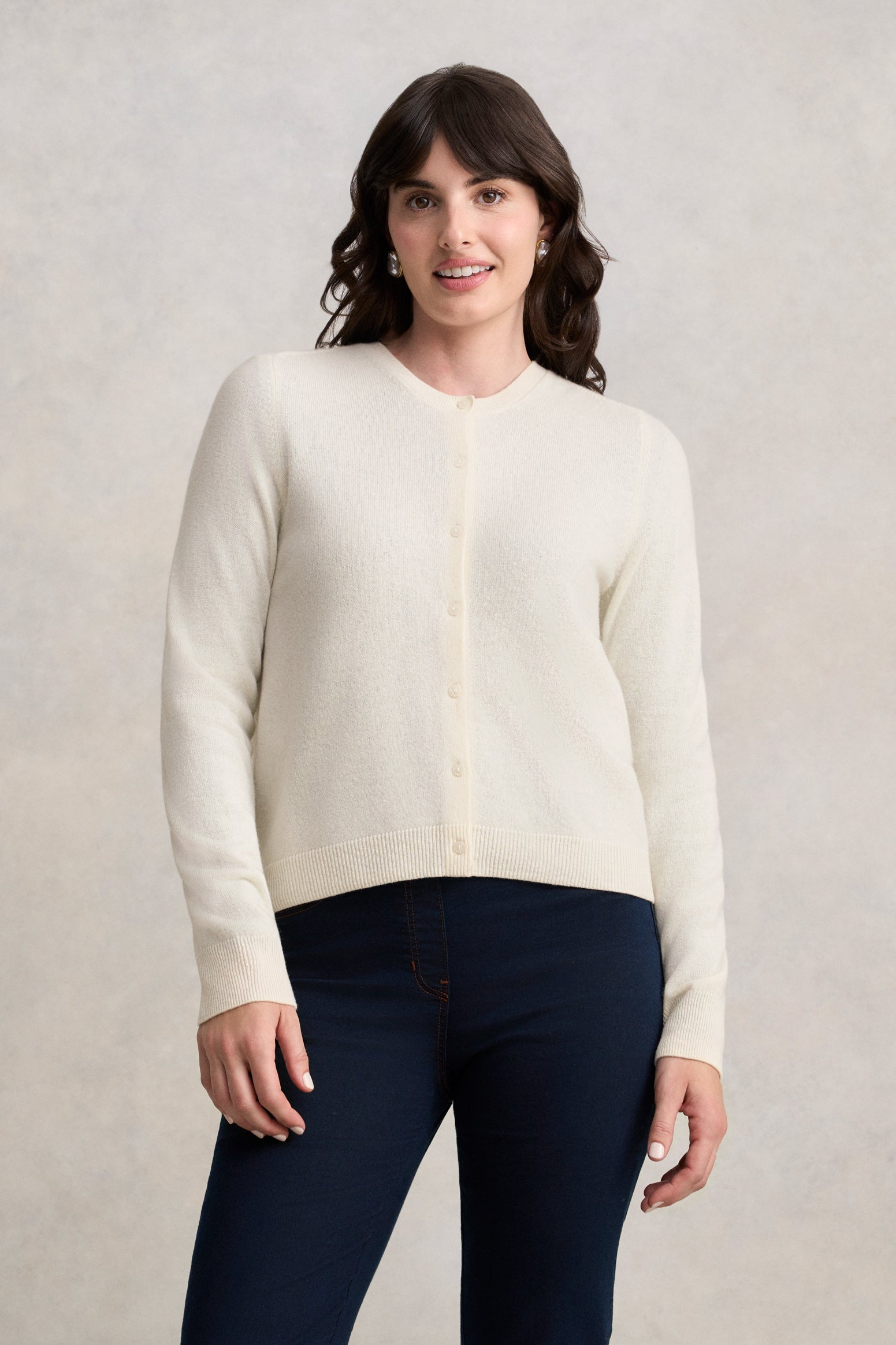 Classic Cardigan - Cream
